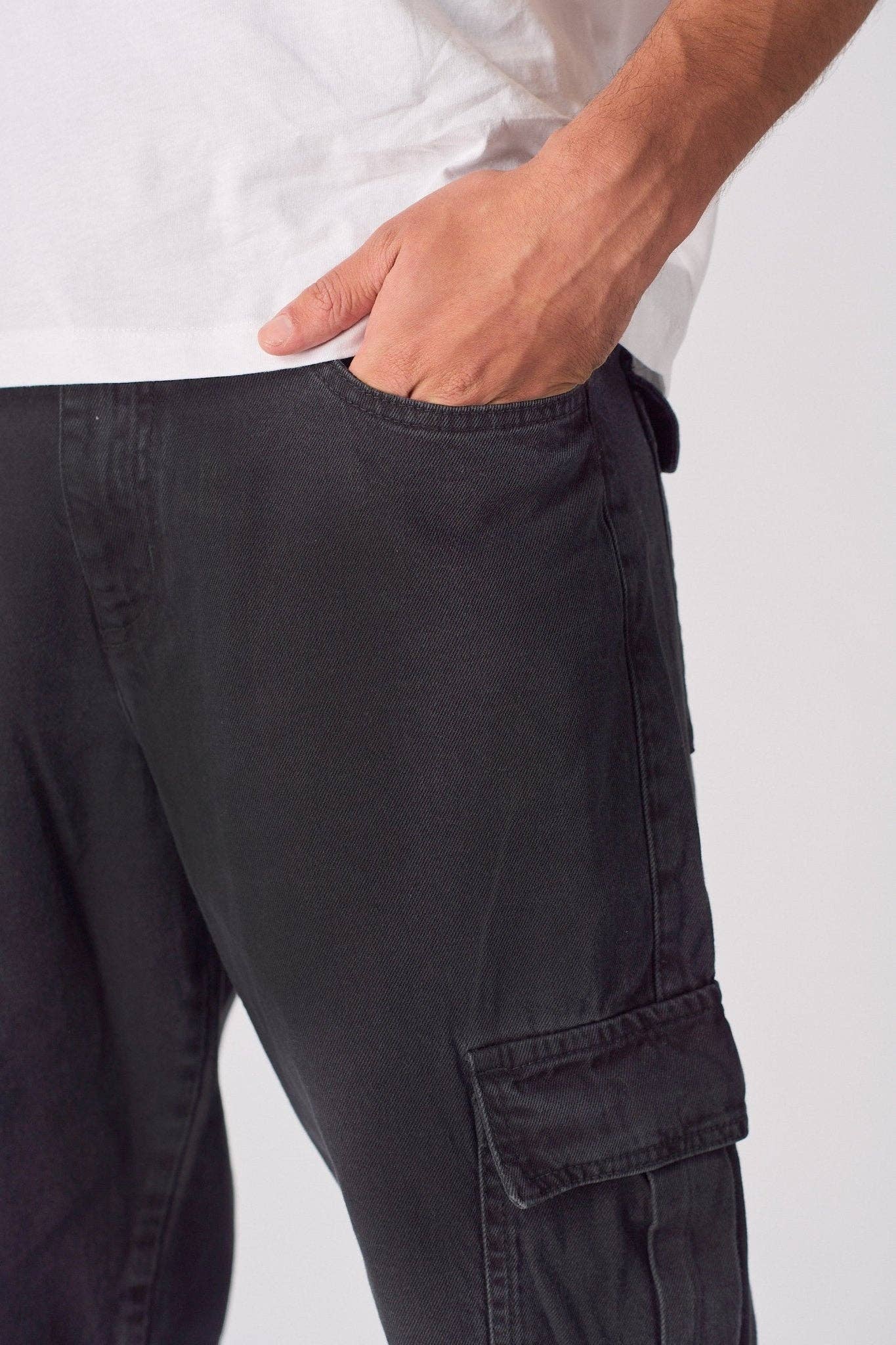 Shadow Relaxed Fit Cargo Jeans