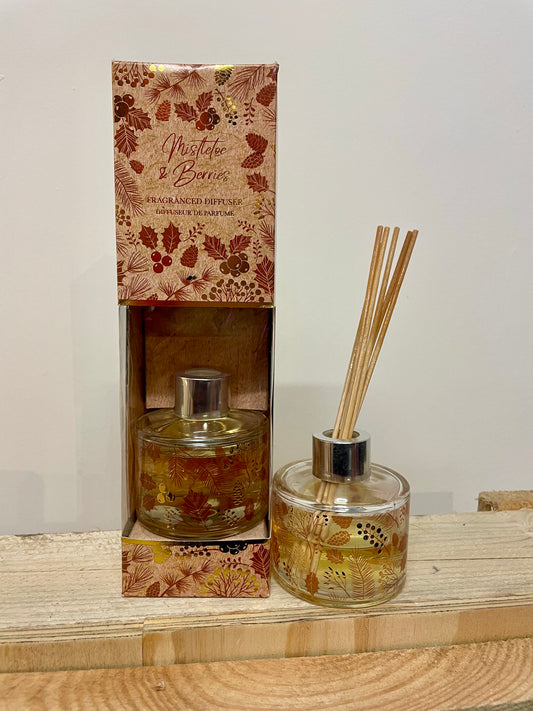 Mistletoe & Berries Reed Diffuser