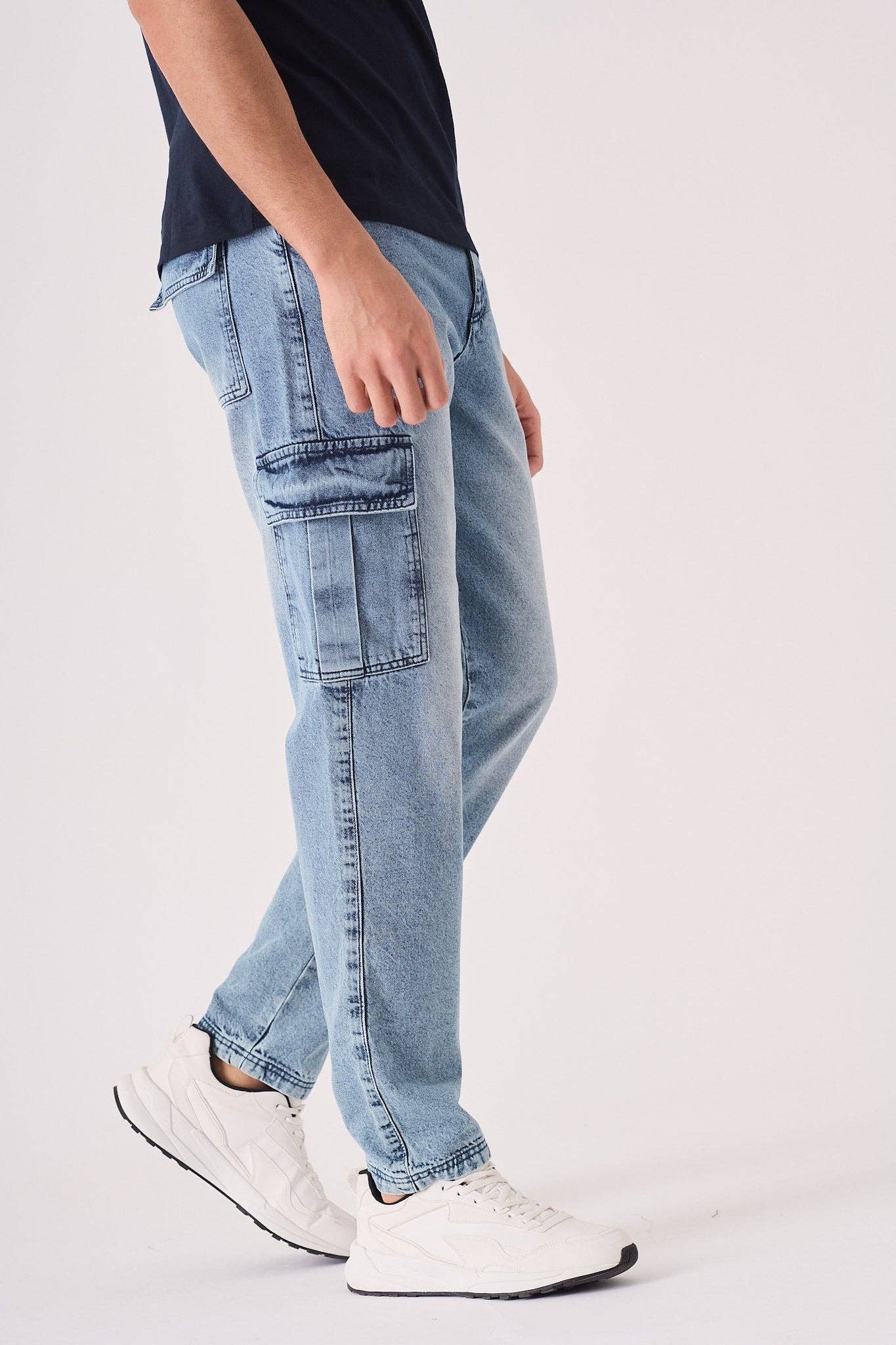 Harbor Relaxed Fit Cargo Jeans